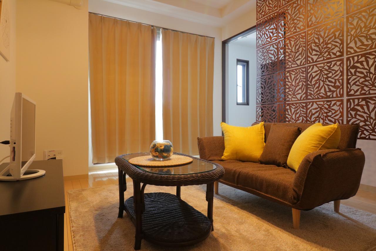 Hg Cozy Hotel No 38 通天閣前 أوساكا المظهر الخارجي الصورة